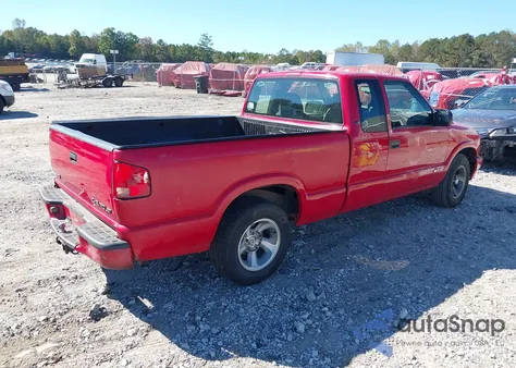 1998 Chevrolet S-10 Ls Fleetside из США, поврежденный, VIN 1GCCS19X2W8186583